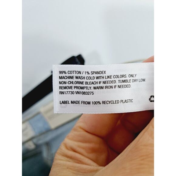 Universal Thread Womens Vintage Straight Leg High Rise Jeans Light Wash Sz 18 - Picture 6 of 6